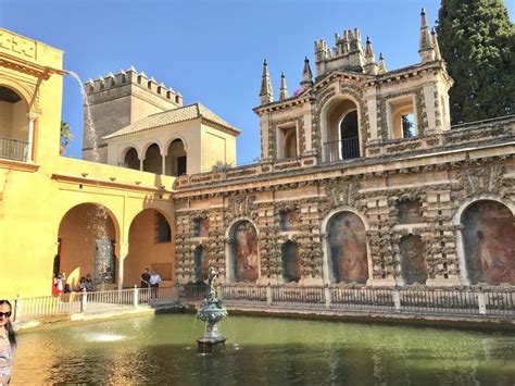 Der Alcázar von Sevilla! Ein märchenhaftes Juwel der islamischen Architektur